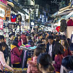 Shilin Night Market, Taipei Accommodation Singapore