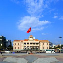 2/4 Square, Nha Trang Accommodation Singapore