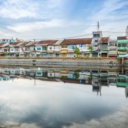 Binh Duong Accommodation Singapore