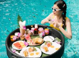 Le Indochina Hotel & Beach Da Nang City Accommodation Singapore