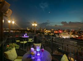 TrangTrang Premium Hotel & Sky Bar Accommodation Singapore
