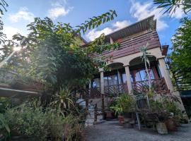 Le Zalifat, jardin tranquille - proche aéroport, navette possible Accommodation Singapore