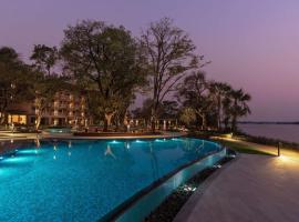 Radisson Blu Mosi-oa-Tunya Livingstone Resort Accommodation Singapore